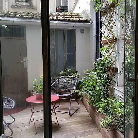 Joli Studio Et Sa Terrasse Proche Montmartre *